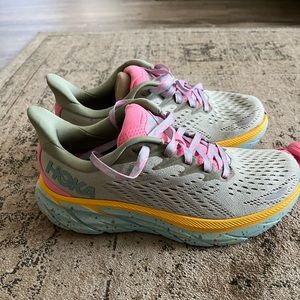 NWT HOKA X FREE PEOPLE CLIFTON 8